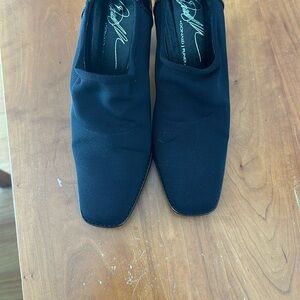 Donald Pliner Black women’s Shoes